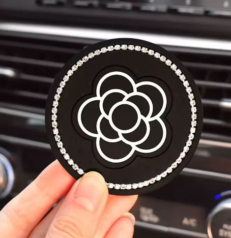 2 Pcs Universal Car Interior Camellia Silicone Water Coaster Anti-Slip Cup Holder Pad Anti-Wear Decorative Mat